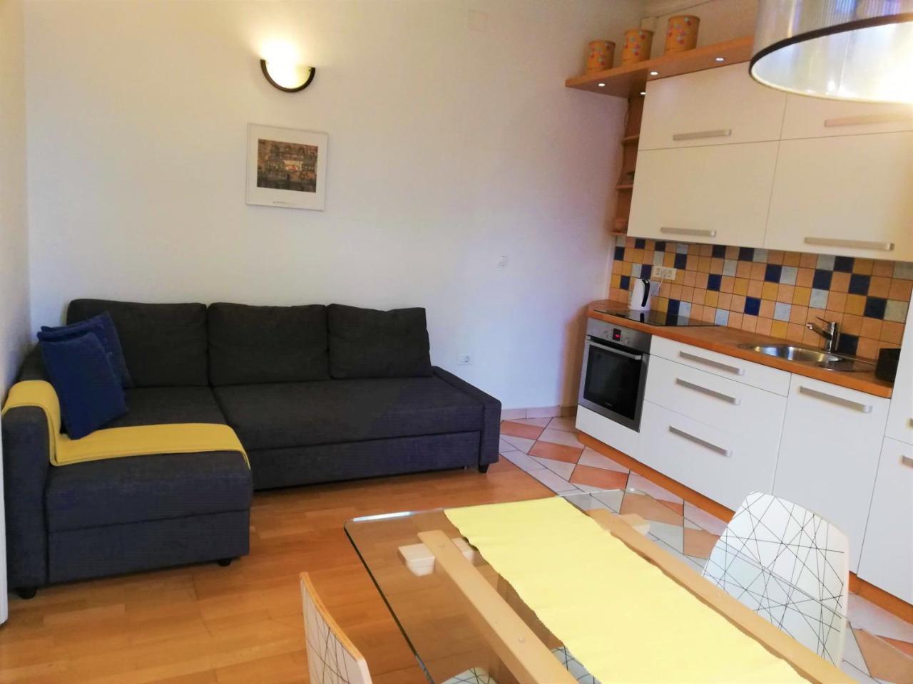 Dimora Apartments With Free Parking Любляна Экстерьер фото